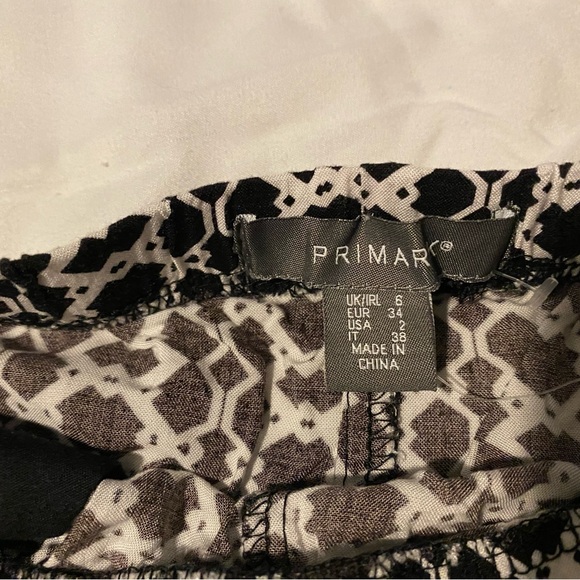 Shorts - Picture 2 of 2